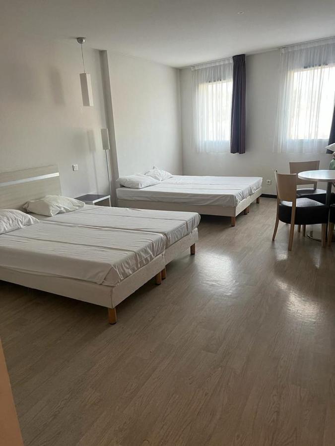 4 Pers. Dans Hoteliere Apartment
